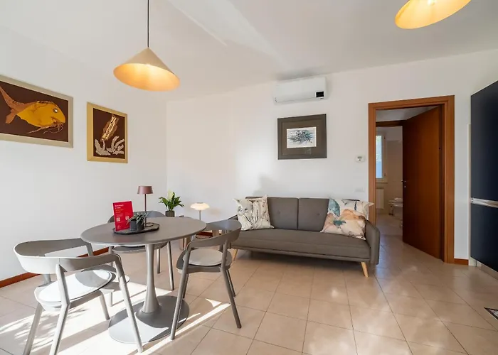 Blue By Wonderful Italy Bellagio