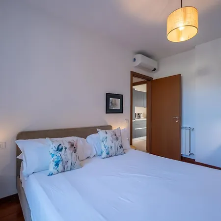 Blue By Wonderful Italy